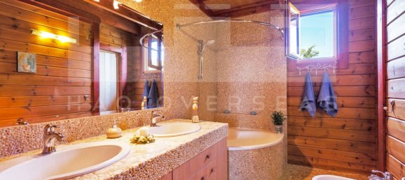 5 bedrooms Villa in Corfu, Greece No. 307 18