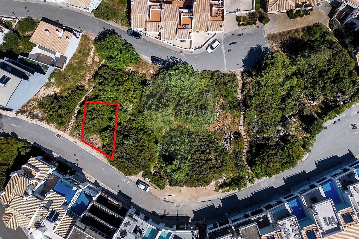 160m² Land in Budens, Portugal No. 102736