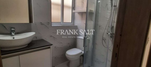 2 غرف نوم بانتهاوس في Marsalforn, Malta رقم 5856 5