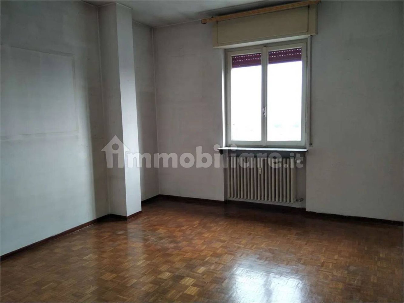 3 bedrooms Apartment in Tortona, Italy No. 346517