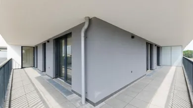 4-salle Appartement à Favoriten, Austria No. 135877