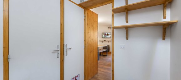 1 bedroom Apartment in Les Belleville, France No. 400 5