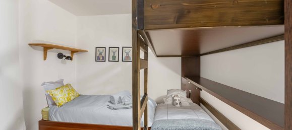 1 bedroom Apartment in Les Belleville, France No. 400 4