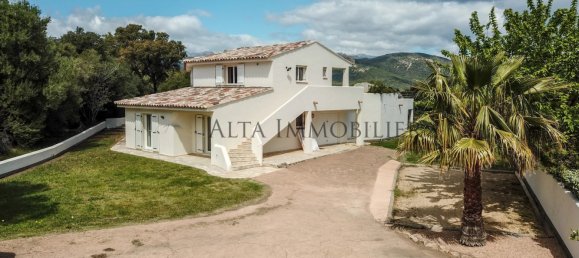 5 Schlafzimmer Villa in Zonza, France, Nr. 267257 24