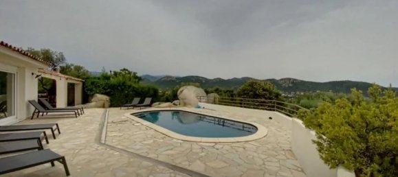 5 Schlafzimmer Villa in Zonza, France, Nr. 267257 14