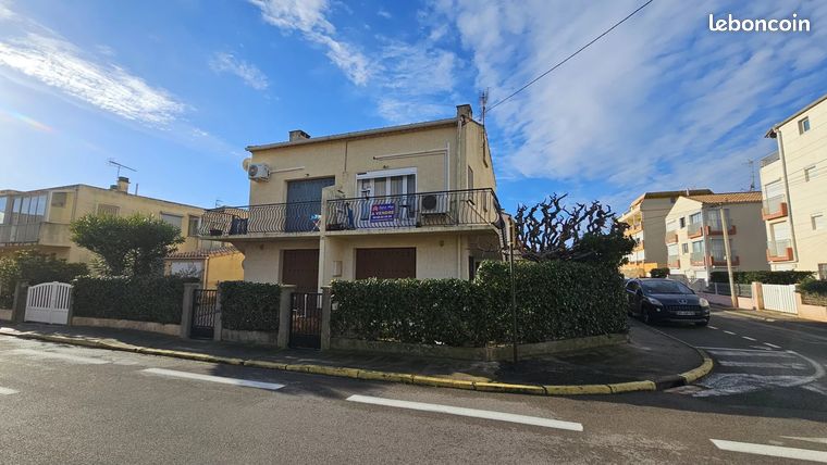 Apartamento de 3 habitaciónes en Narbonne, France No. 312698