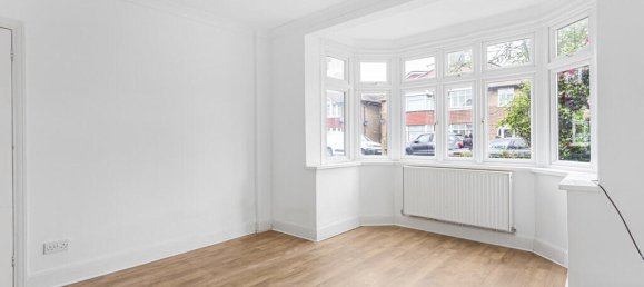 Casa T3 em Hounslow, United Kingdom N.º 8487 6