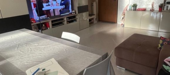 3 bedrooms Apartment in Venaria Reale, Italy No. 379753 2