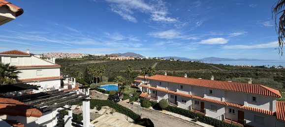 3 Schlafzimmer Penthouse in La Duquesa, Spain, Nr. 36972 5