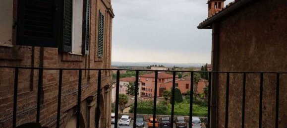 2 bedrooms Apartment in Siena, Italy No. 8813 18