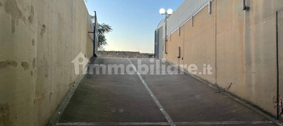 355m² Warehouse in Capurso, Italy No. 329902 14