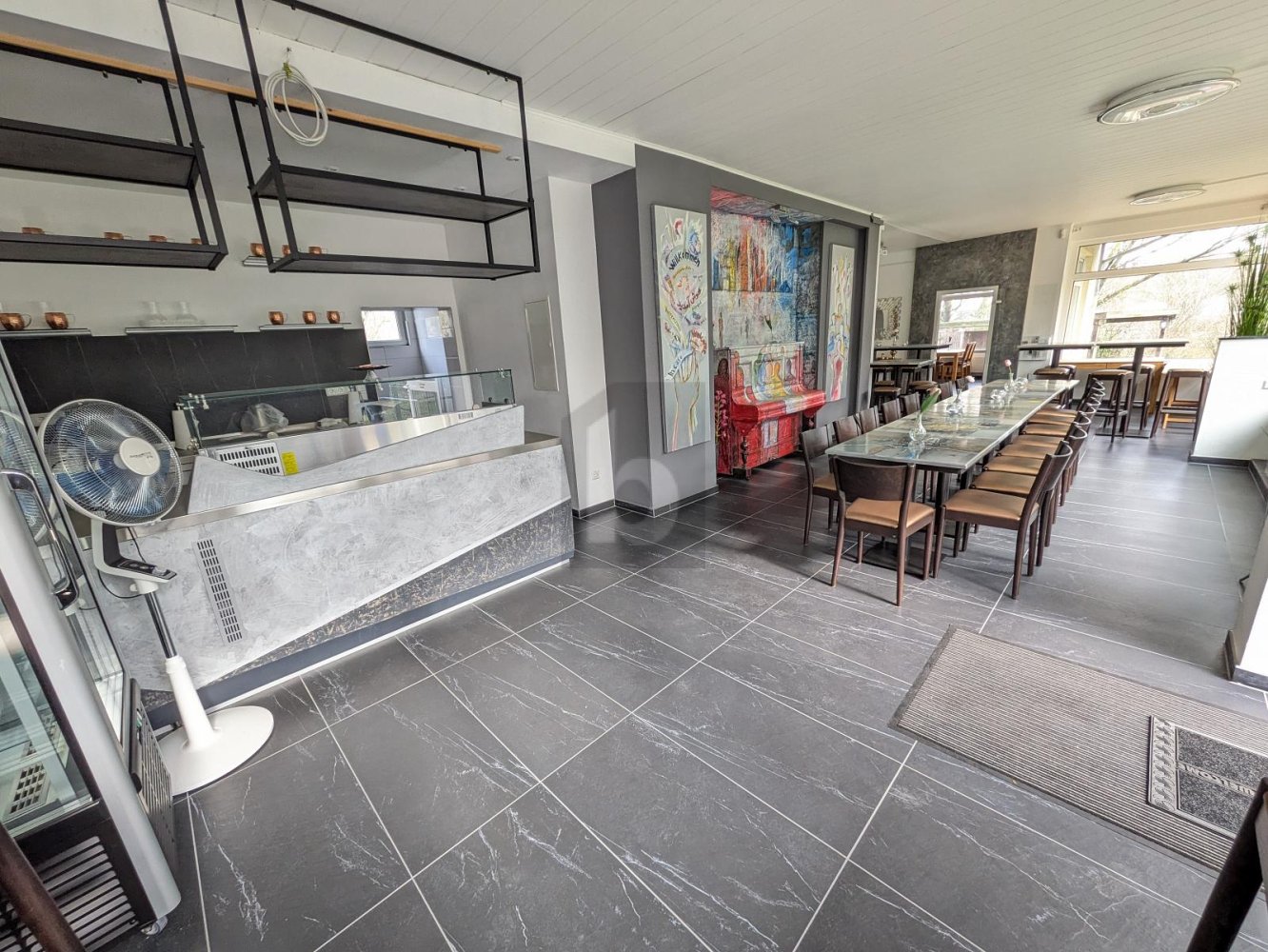 Кафе / ресторан с 5 комнатами в Майнц, Германия № 102497