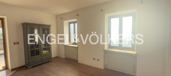 10-salle Maison à Ala, Italy No. 132680 11