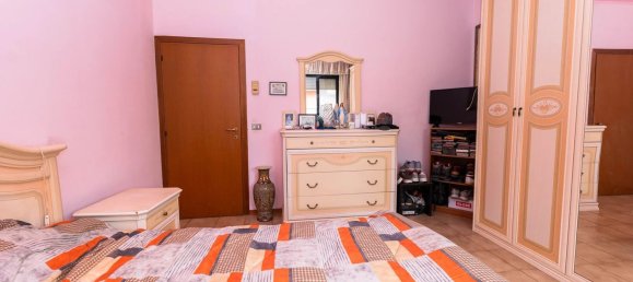 5 chambres Appartement à Colli al Metauro, Italy No. 329962 21