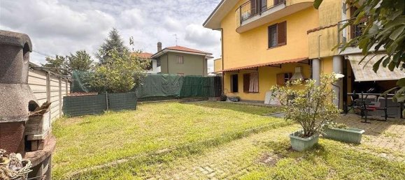 3 rooms Apartment in Arluno, Italy No. 126570 6