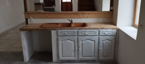 Casa de 5 habitaciónes en Charly, France No. 212157 30