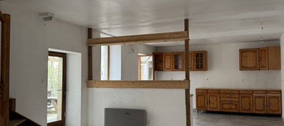 Casa de 5 habitaciónes en Charly, France No. 212157 11