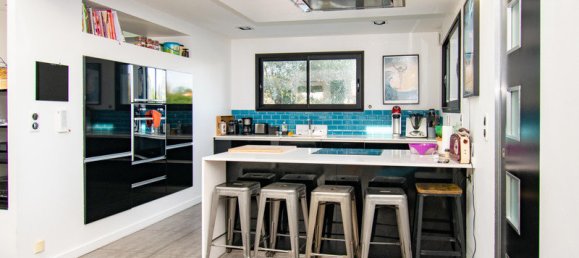 Villa de 4 dormitorios en Saint-Sernin, France No. 196921 3