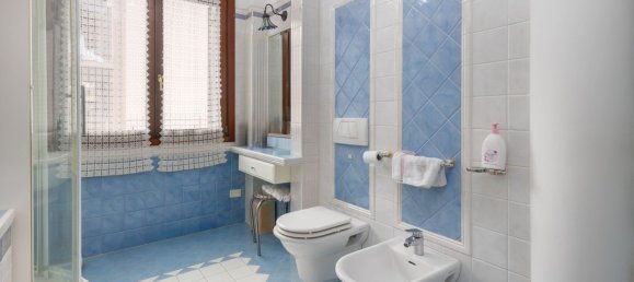 Apartamento T5 em San Martino in Rio, Italy N.º 349383 38