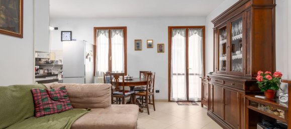 Apartamento T5 em San Martino in Rio, Italy N.º 349383 43