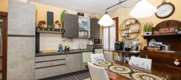 Apartamento T5 em San Martino in Rio, Italy N.º 349383 22