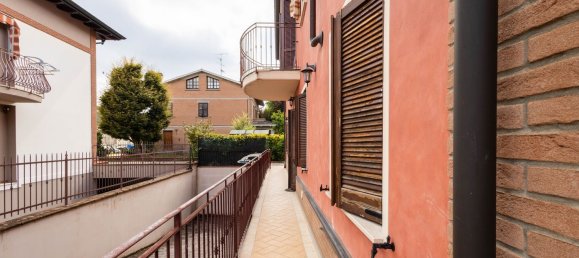 Apartamento T5 em San Martino in Rio, Italy N.º 349383 48