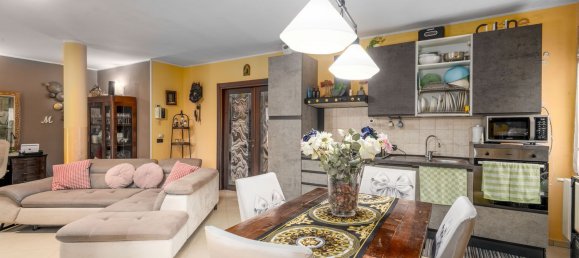 Apartamento T5 em San Martino in Rio, Italy N.º 349383 19