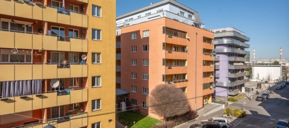 Квартира с 3 комнатами в Зиммеринг, Австрия № 32063 22