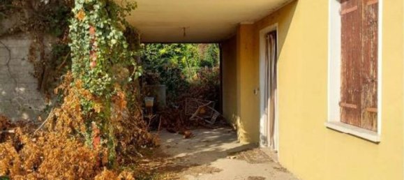 Casa de 4 habitaciónes en Casale di Scodosia, Italy No. 275000 36