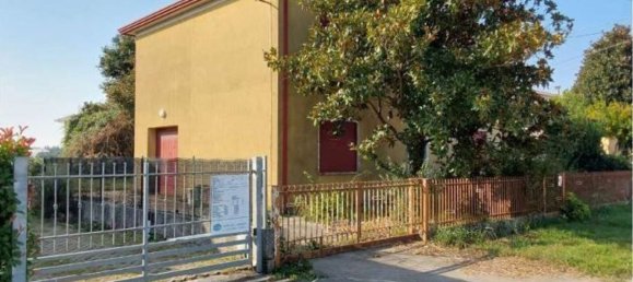 Casa de 4 habitaciónes en Casale di Scodosia, Italy No. 275000 23