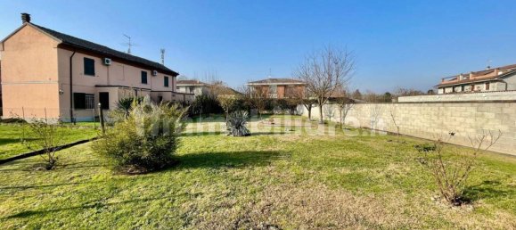 4 Schlafzimmer Haus in Alessandria, Italy, Nr. 70485 4