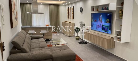 Квартира с 3 спальнями в Marsalforn, Мальта № 6152 10