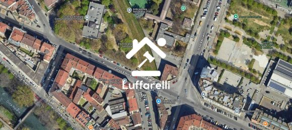 Коммерческая недвижимость с 5 комнатами в Турин, Италия № 181401 10