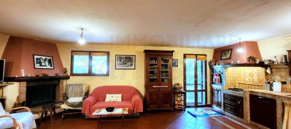 4-Zimmer Haus in Lastra a Signa, Italy, Nr. 142841 2
