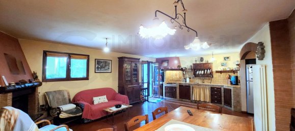 4-Zimmer Haus in Lastra a Signa, Italy, Nr. 142841 16