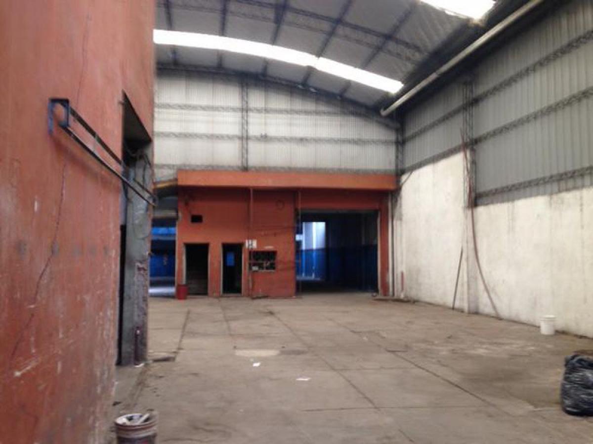 Propriété commerciale à Lanus, Argentina 936m² No. 23725