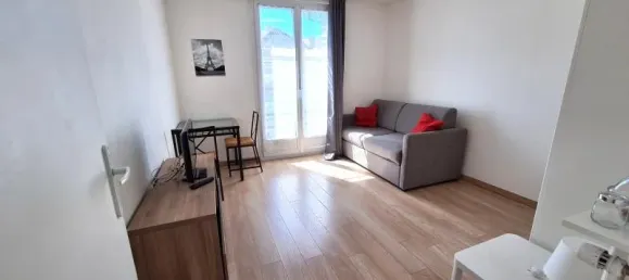 Studio in Colombes, France No. 349316 2