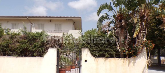 3 bedrooms Villa in Condofuri, Italy No. 340136 3