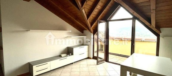 2 bedrooms Apartment in Vergiate, Italy No. 276584 16