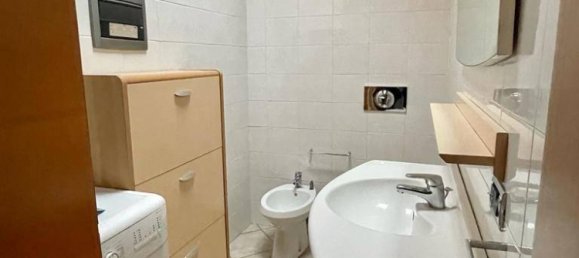 2 bedrooms Apartment in Vergiate, Italy No. 276584 10