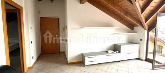 2 bedrooms Apartment in Vergiate, Italy No. 276584 15