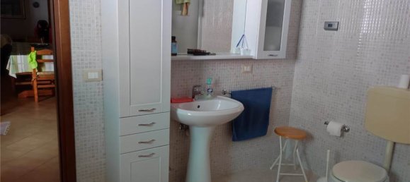 4 bedrooms Villa in San Pietro di Feletto, Italy No. 75156 16