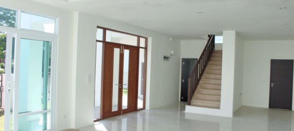 4 bedrooms Cafe / restaurant in Pattaya, Thailand No. 1937 5