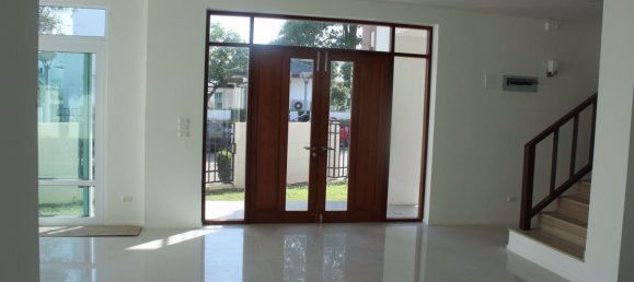 4 bedrooms Cafe / restaurant in Pattaya, Thailand No. 1937 3