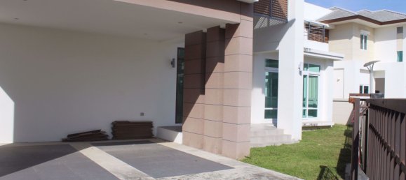 4 bedrooms Cafe / restaurant in Pattaya, Thailand No. 1937 2