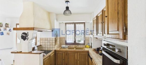 3 bedrooms House in Cuttoli-Corticchiato, France No. 307499 10