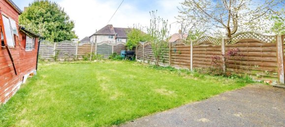 2 bedrooms House in New Addington, United Kingdom No. 8110 4