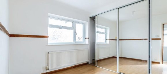 2 bedrooms House in New Addington, United Kingdom No. 8110 12