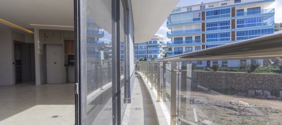 Apartment 4+1 in Kargicak, Turkey No. 19394 27