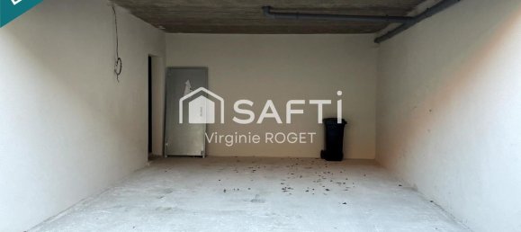 3 Schlafzimmer Haus in Montbre, France, Nr. 42940 8